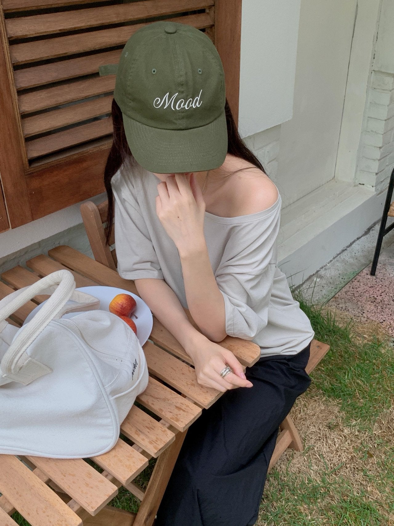Off-shoulder T-4col