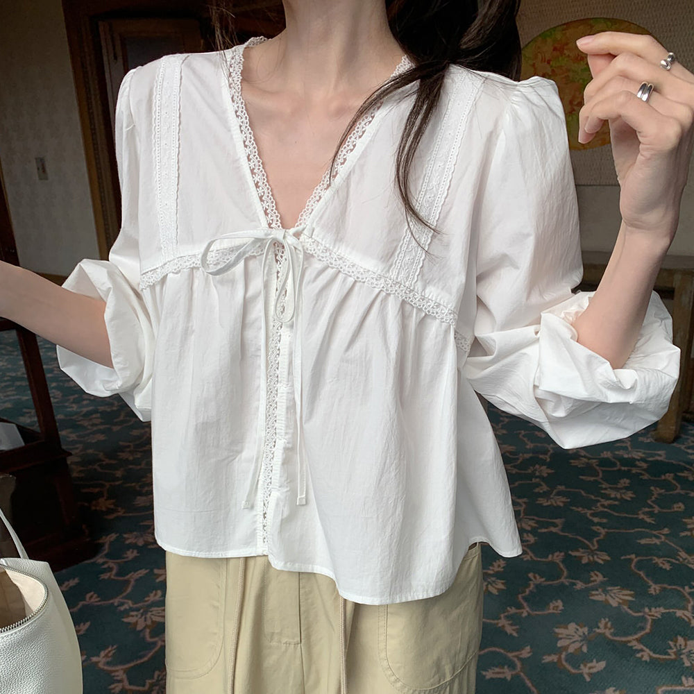 Bell lace blouse