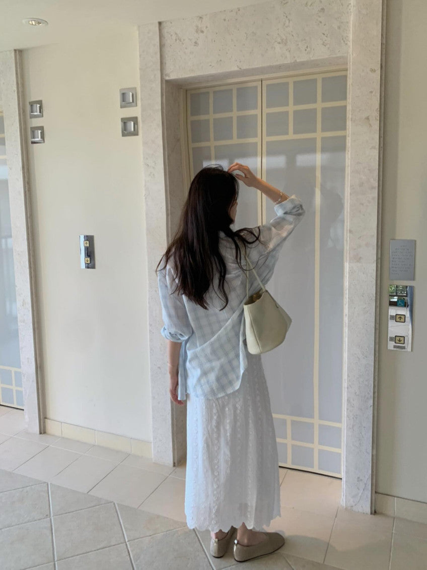 window shirt
