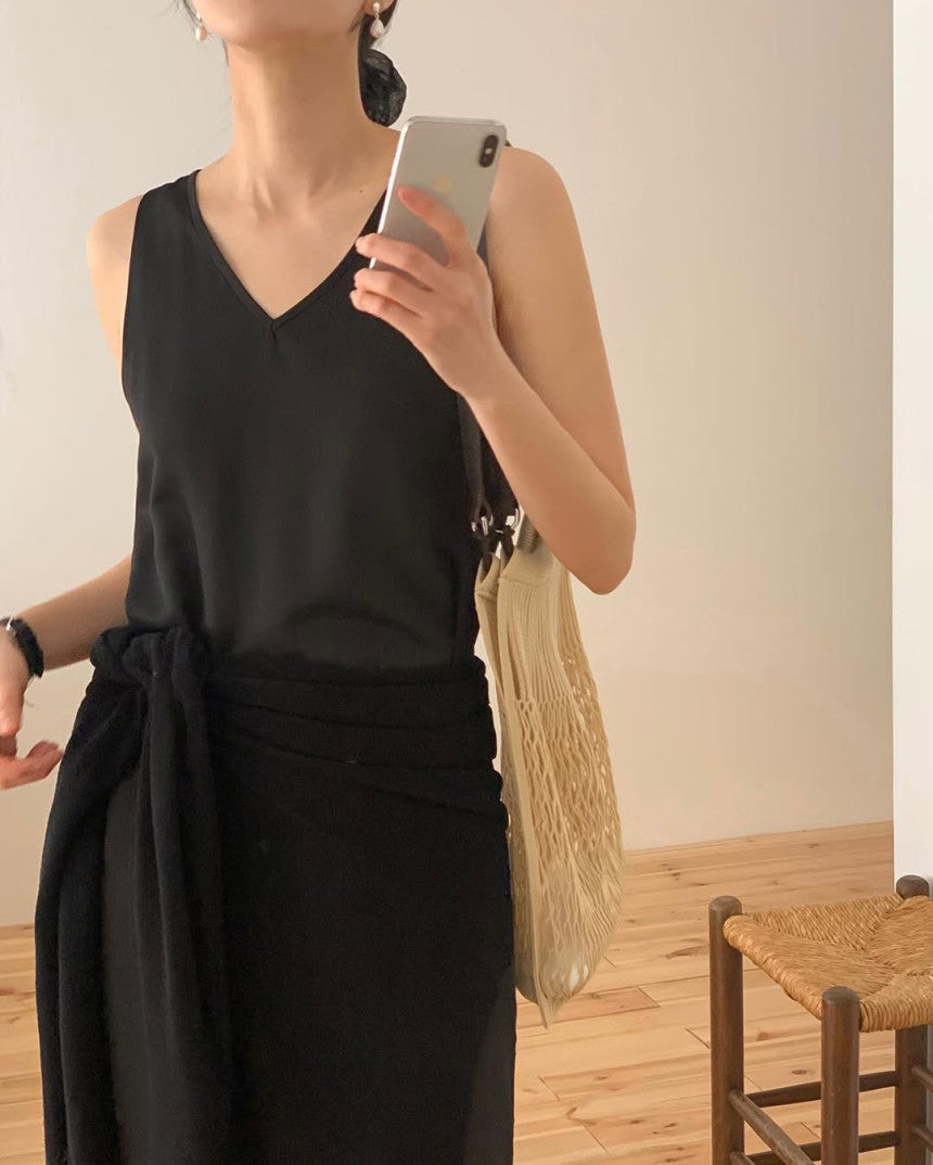 Ridge v-neck back string onepiece