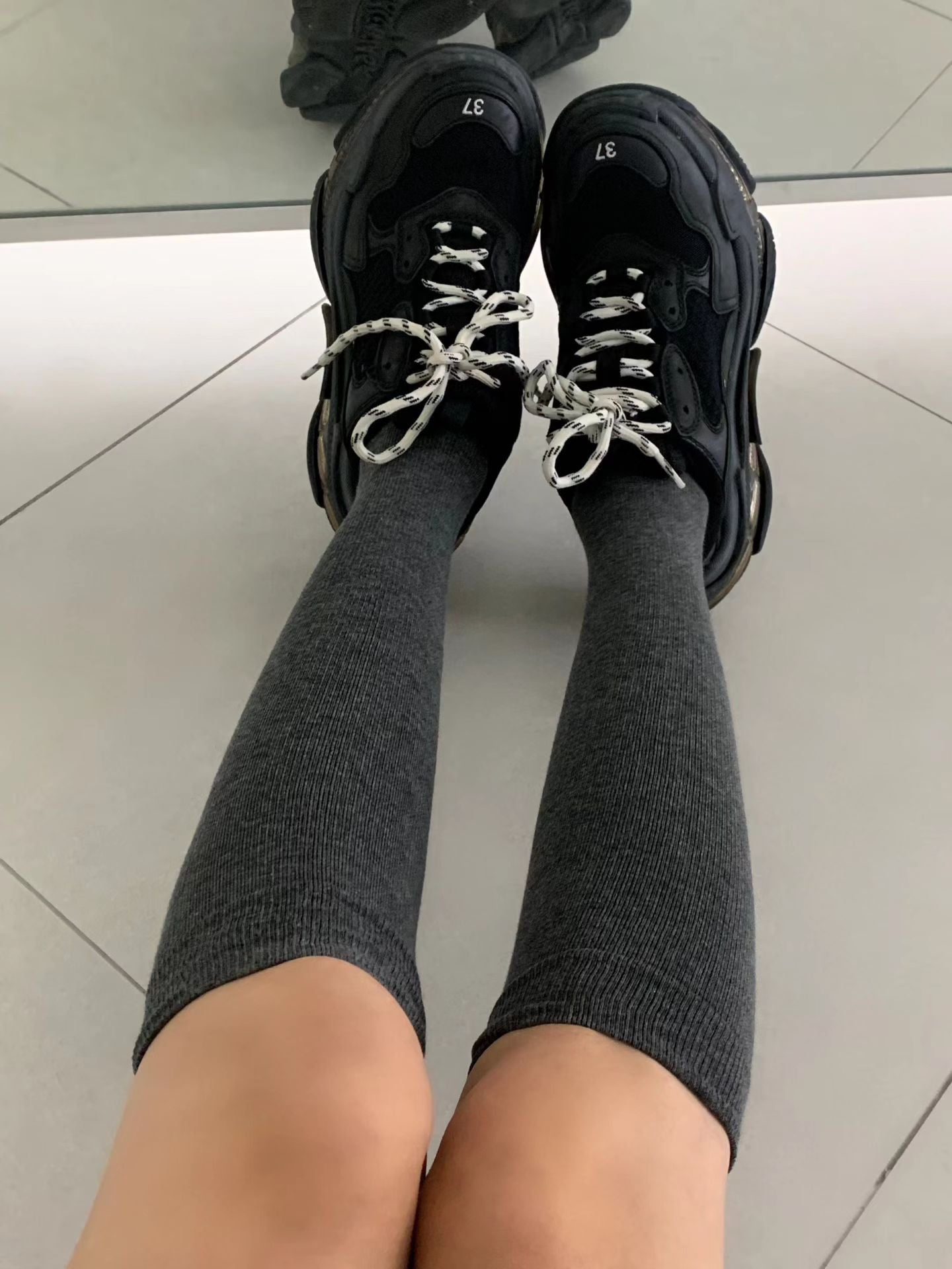 compression stockings-3col