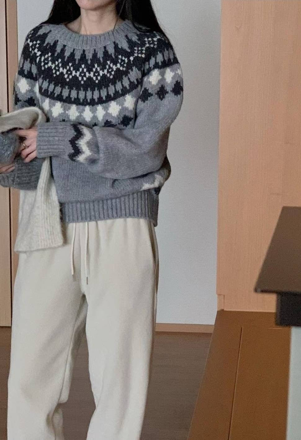 Flower punch knit-2col