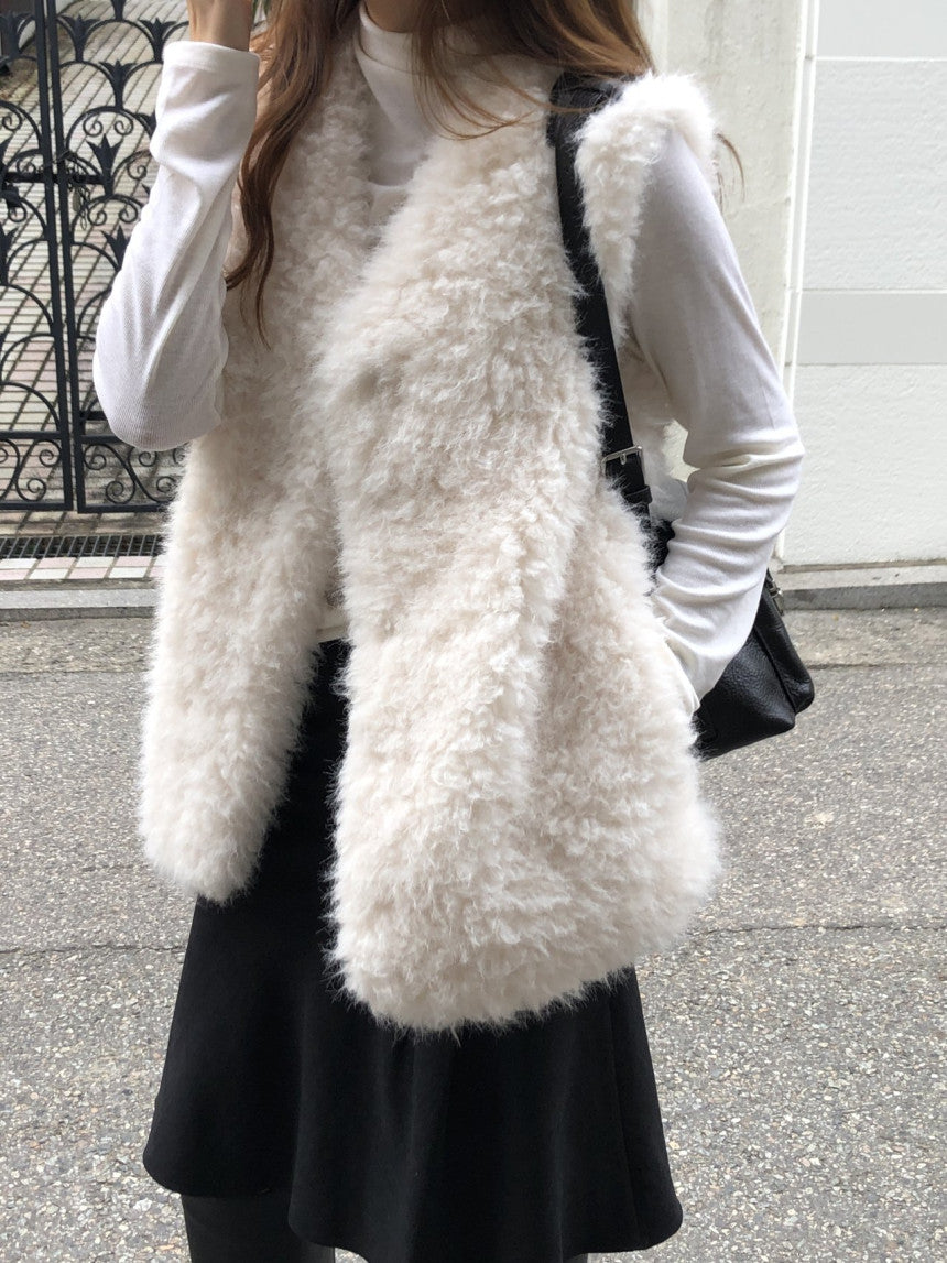 Kelly shearling vest