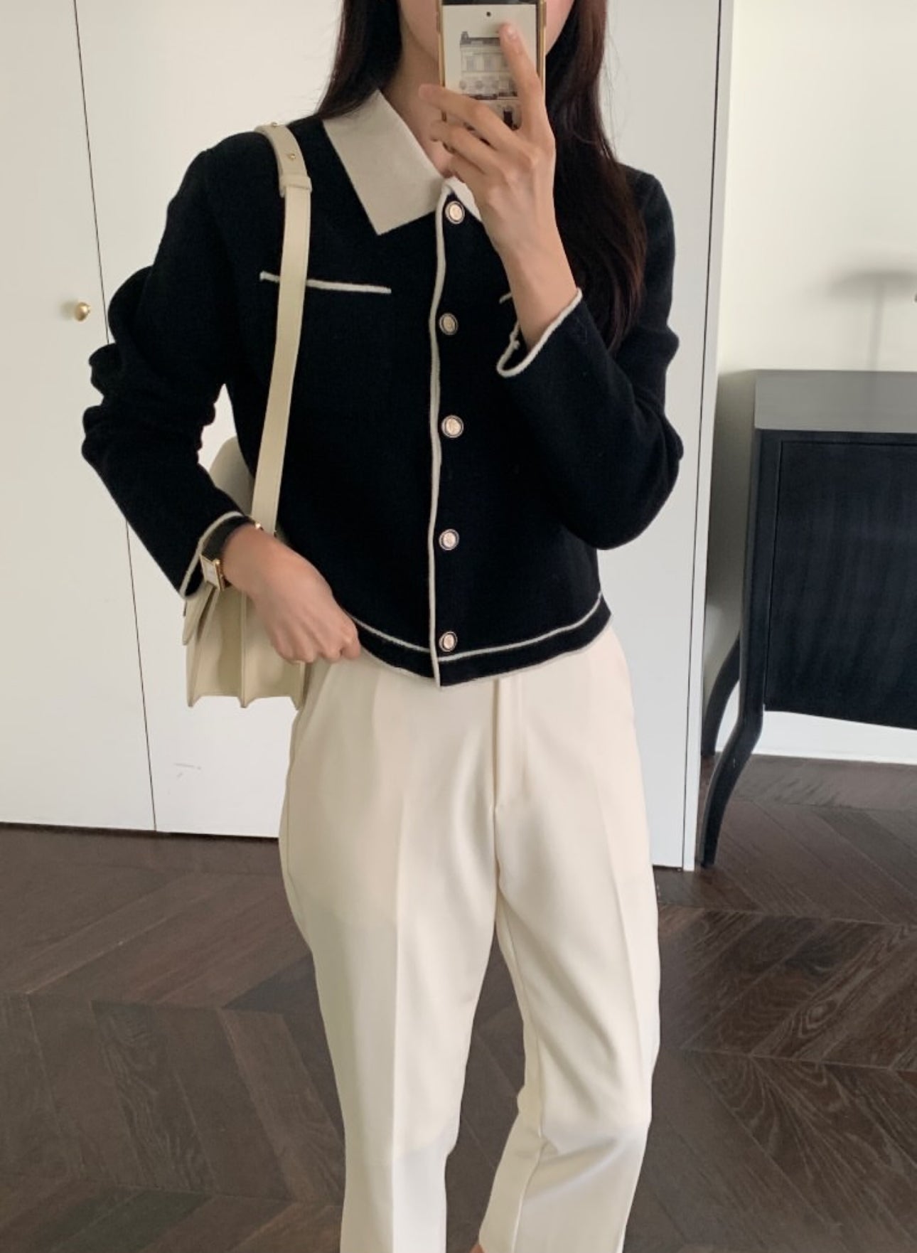 Letter cardigan-3col