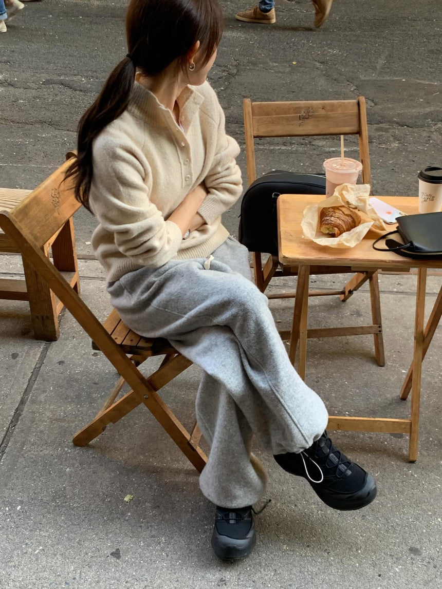 warm sweatpants-3col