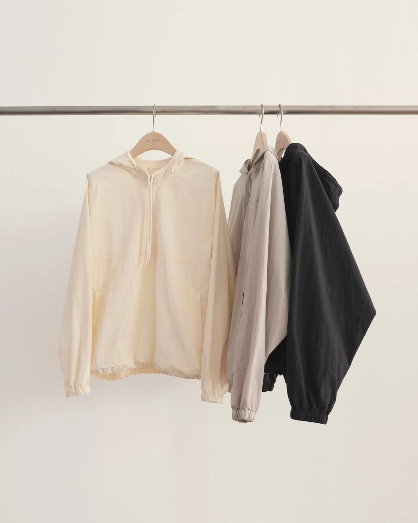 Ounce day hood anorak jumper-3col