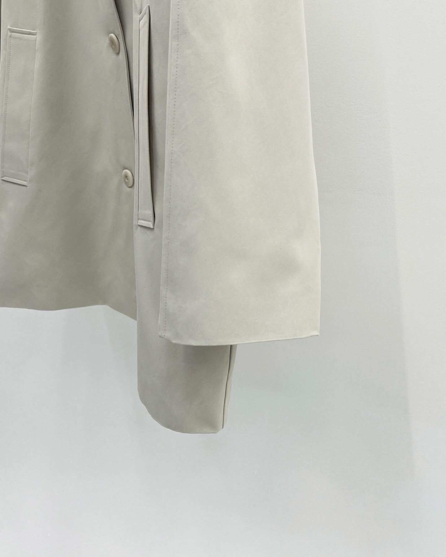 Bills half trench coat-2col