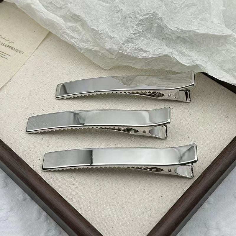 Big Silver Clip