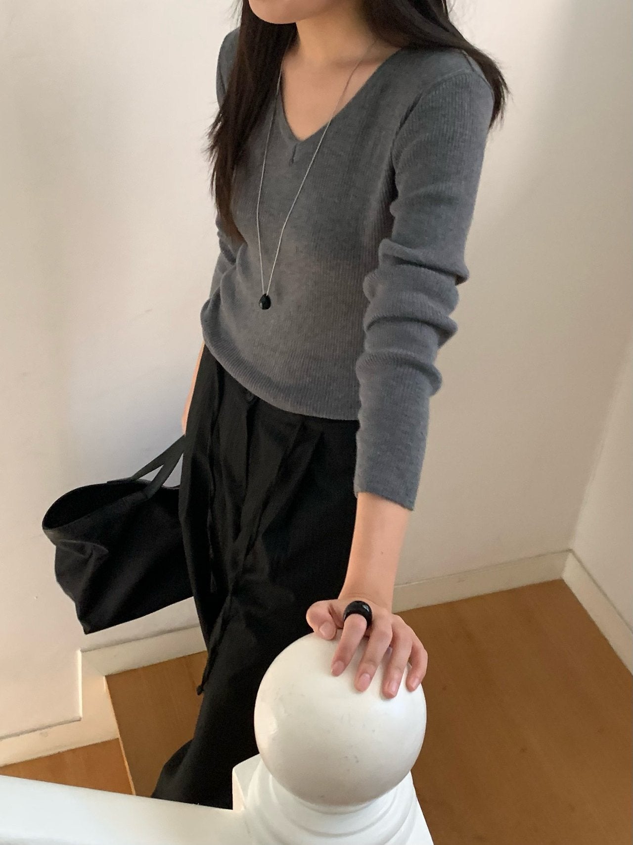 Ibon V-Neck knit-4col