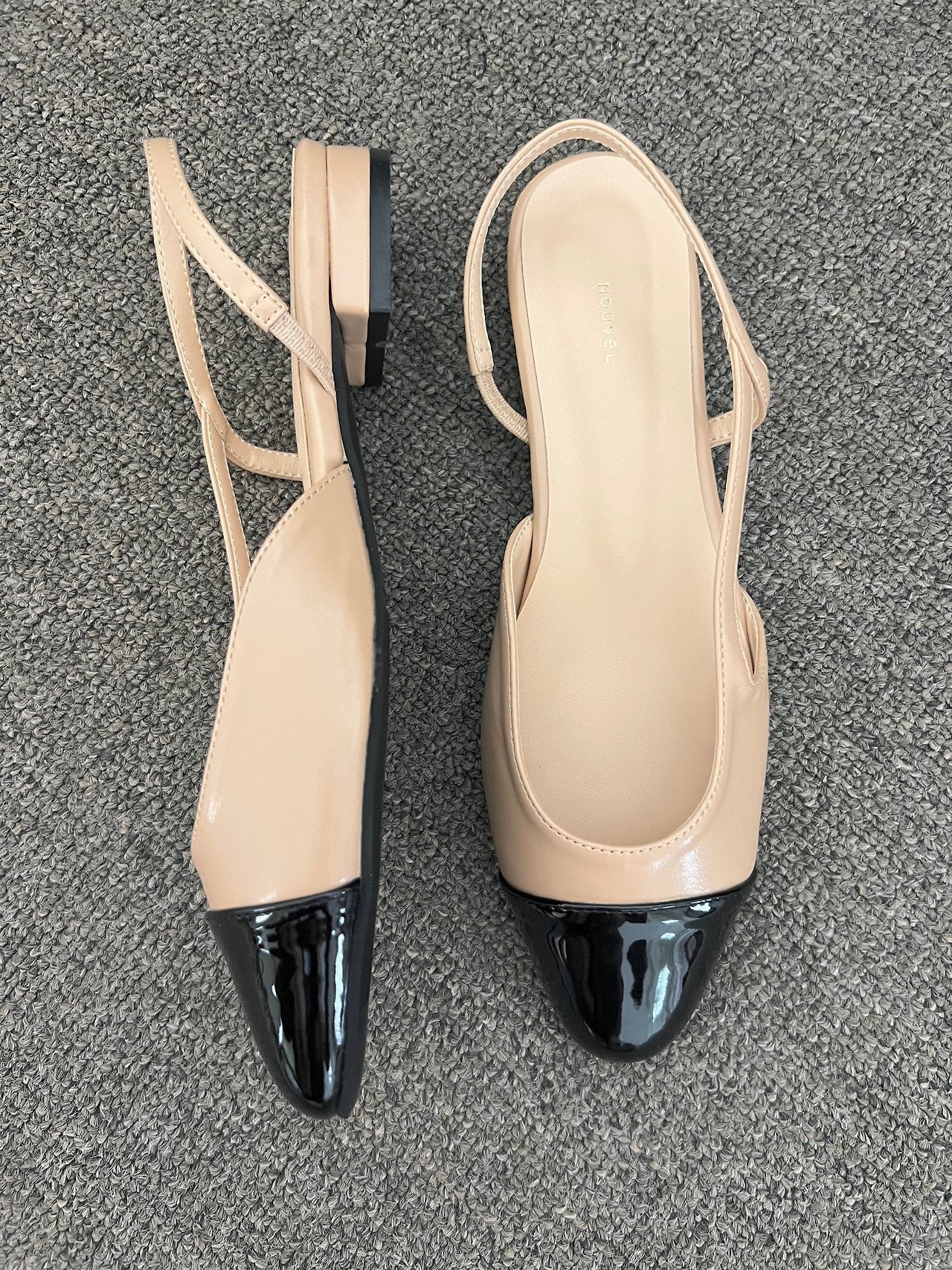 Two-tone color-block sling back