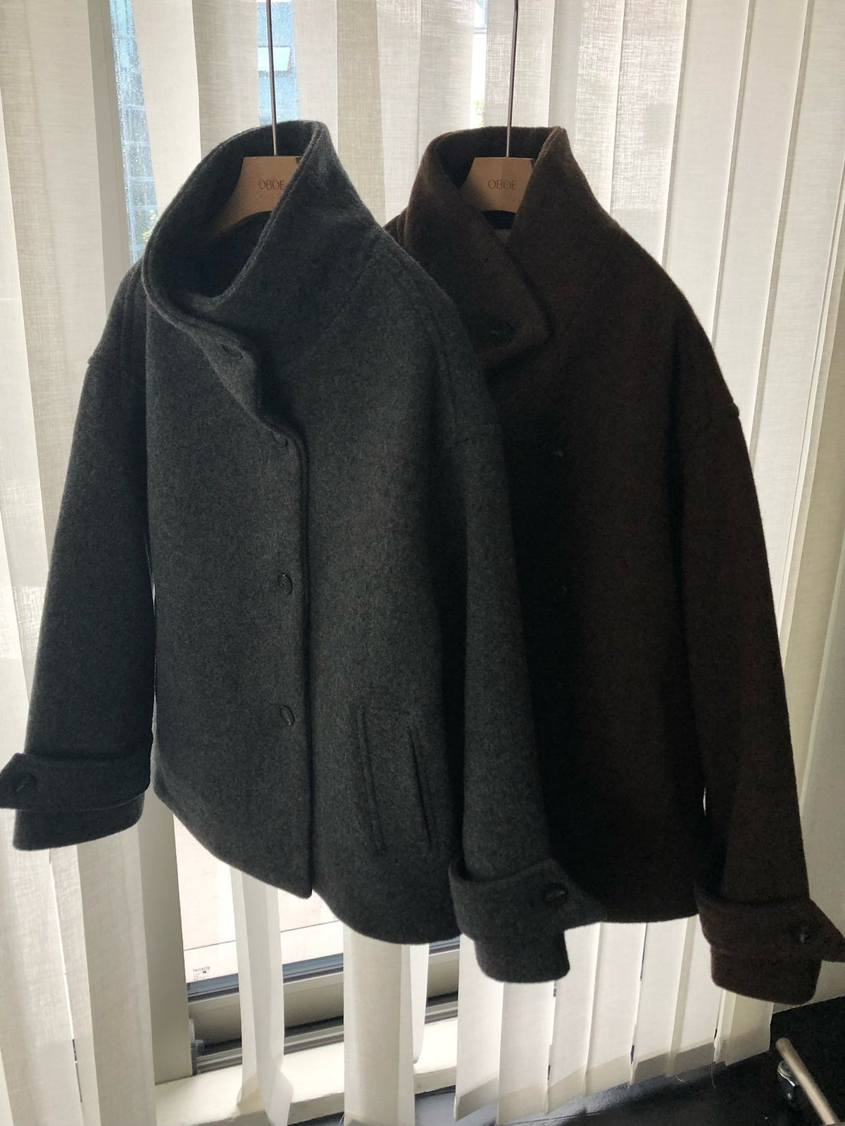 berry half bouclé ct 100% wool-2col