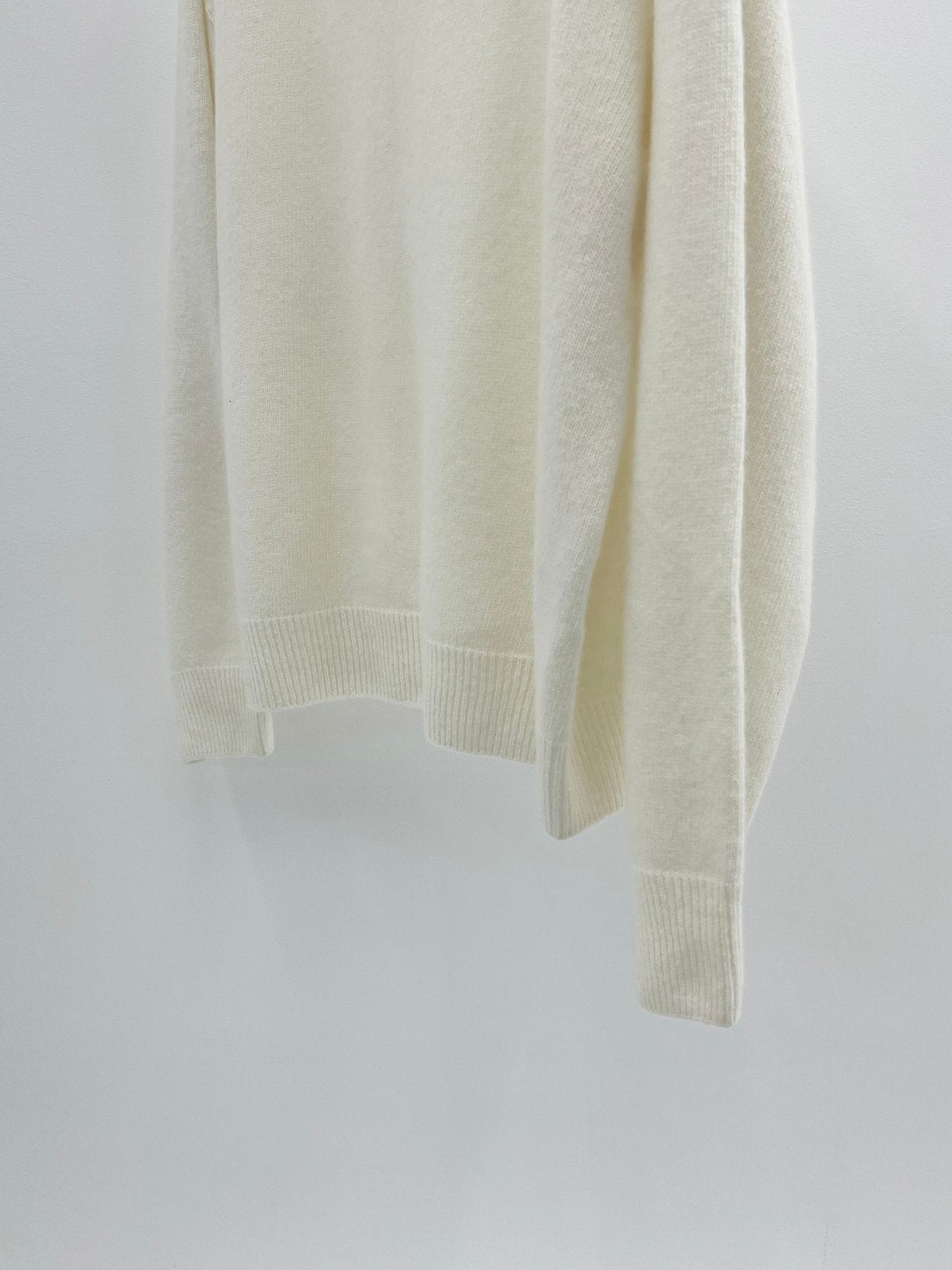 Eline cashmere wholegarment boat neck knit-2col