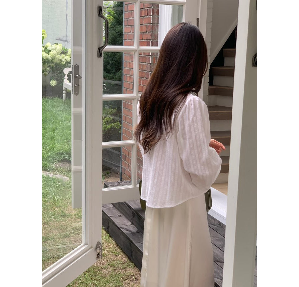 Moai Blouse-2col