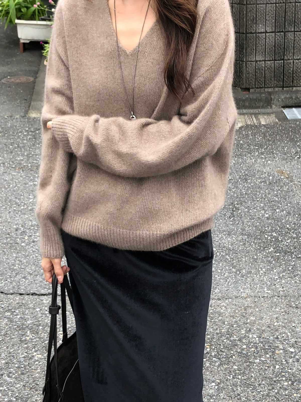flora raccoon v-neck wholegarment knit-3col