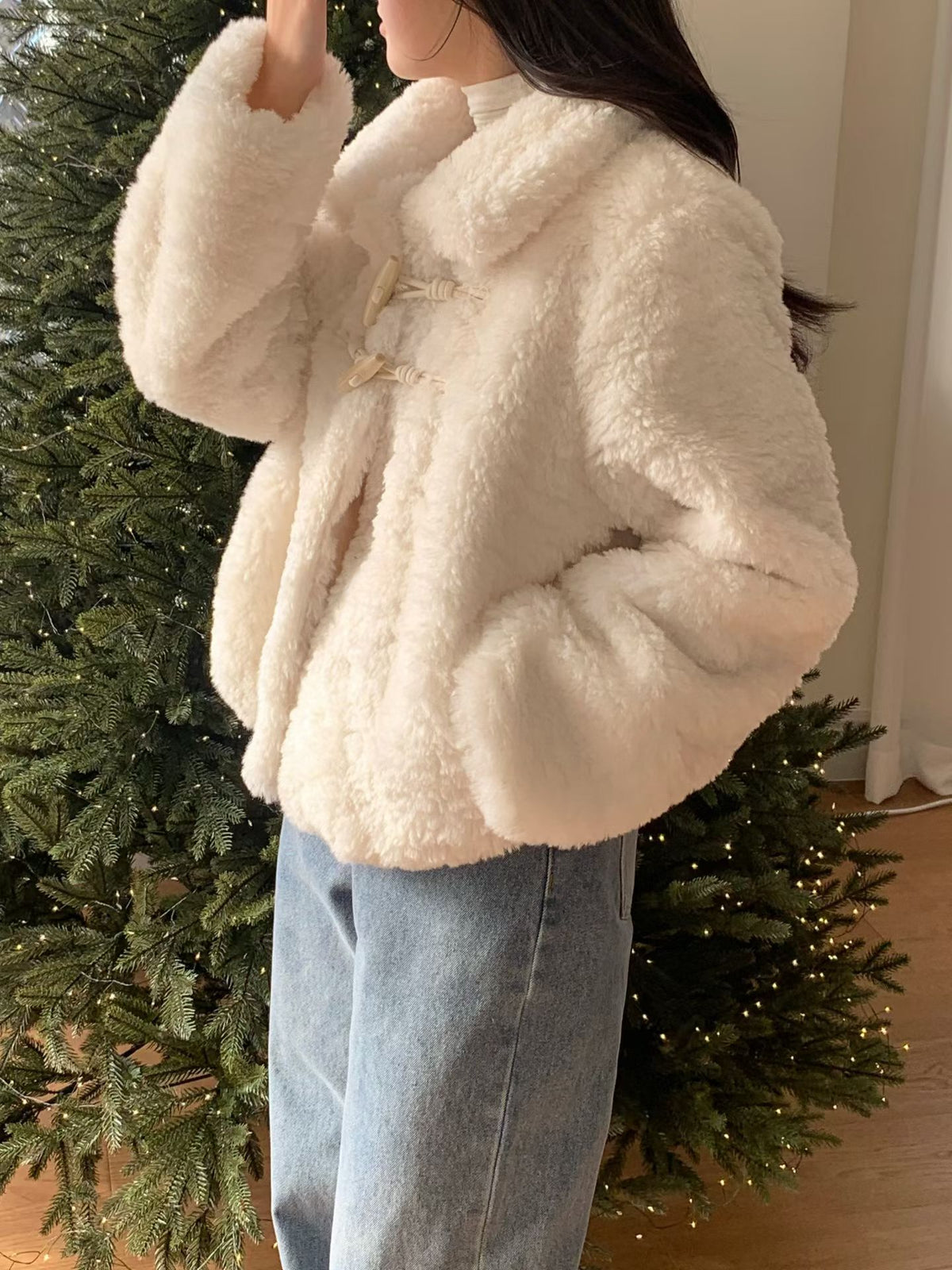 dear fur jacket-2col