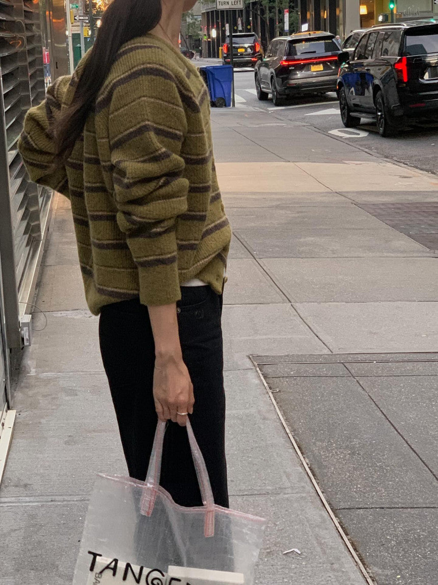 ber s.t cardigan-2col