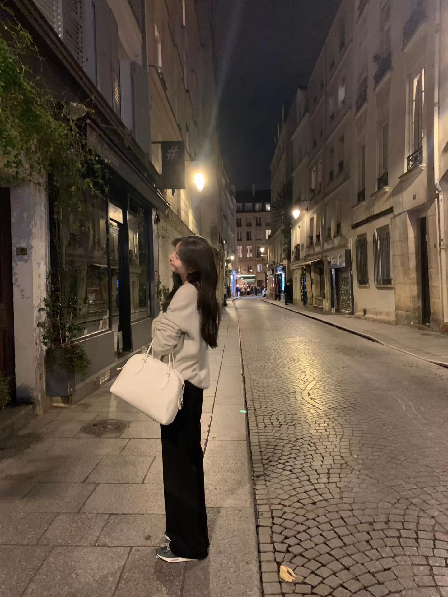 Ounce hairy raccoon v knit-4col