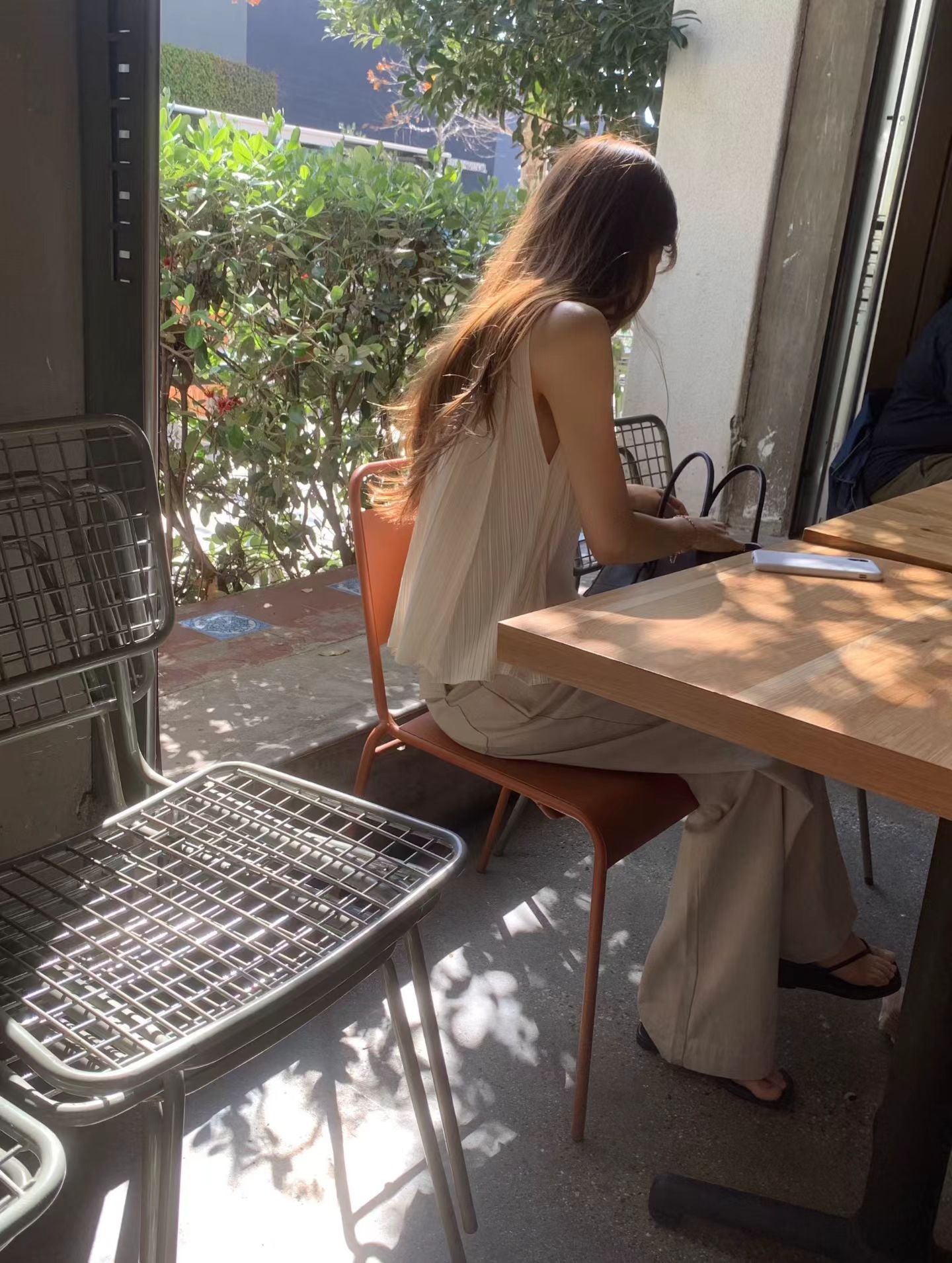 ivory即納 Ounce round pleated sleeveless-3col