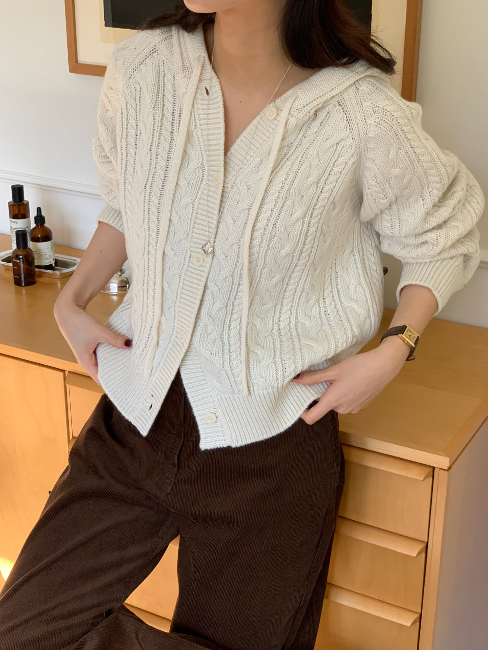 mona hood cardigan-3col