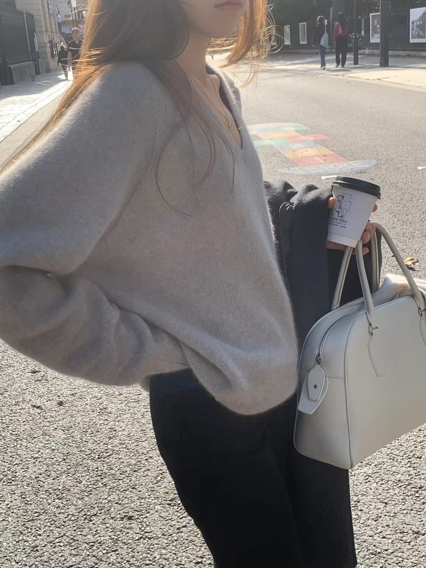 Ounce hairy raccoon v knit-4col