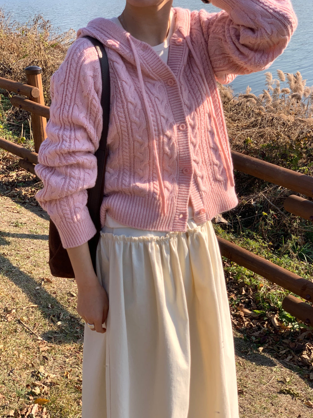 mona hood cardigan-3col