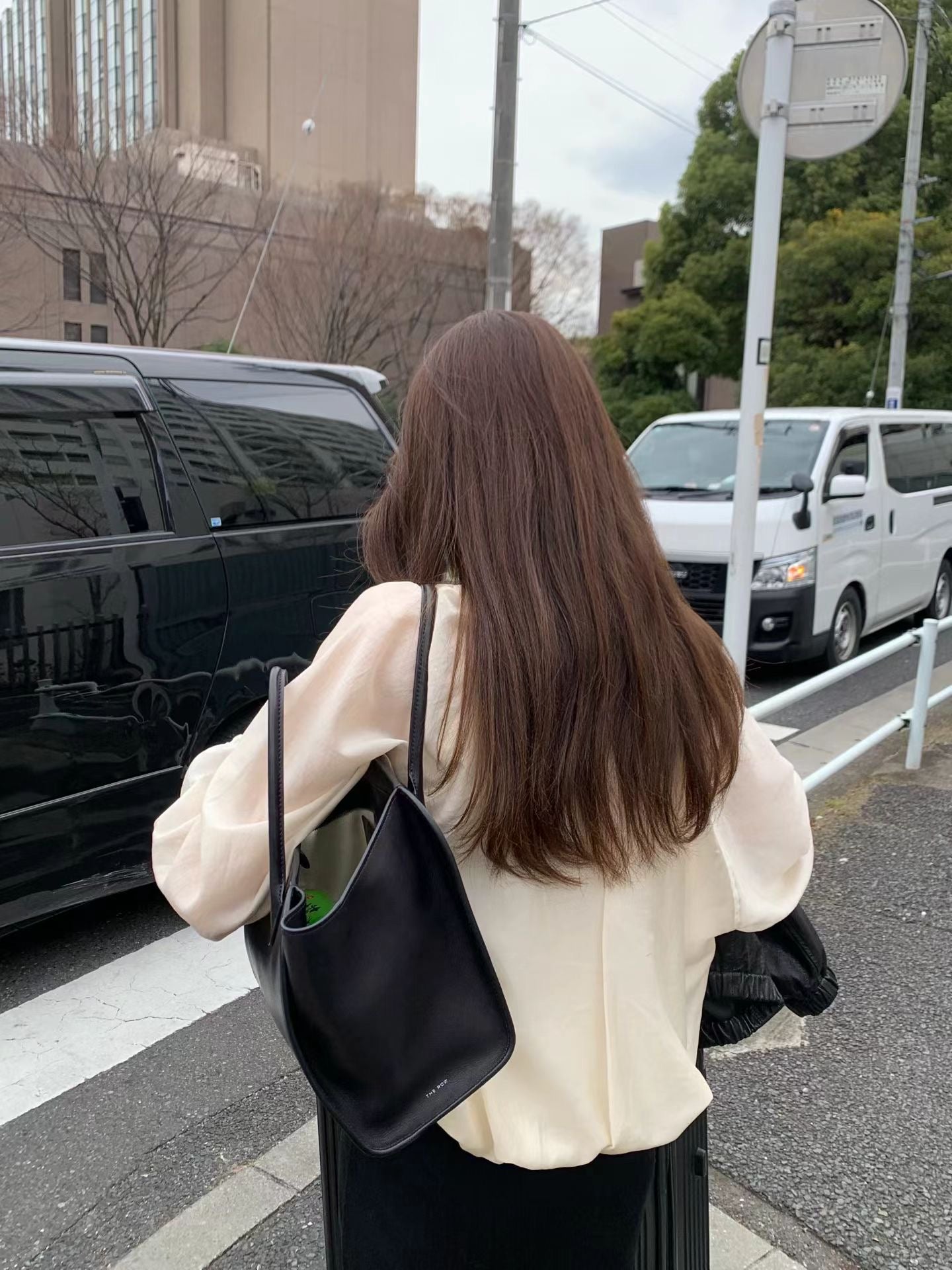 Ounce sheer shirring jumper