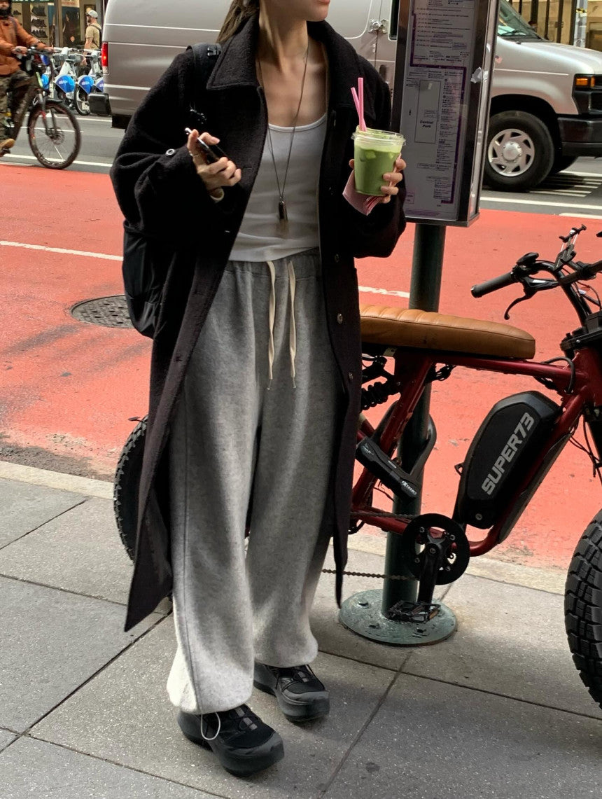 warm sweatpants-3col