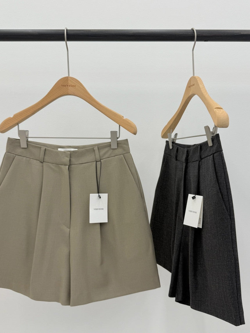 Noma pintuck half pants-2col