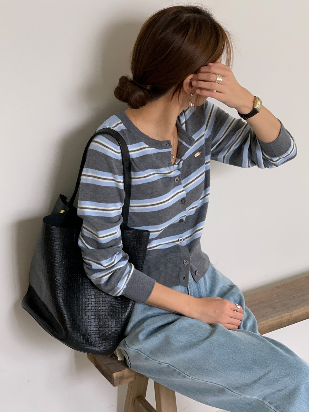 motion s.t cardigan-2col