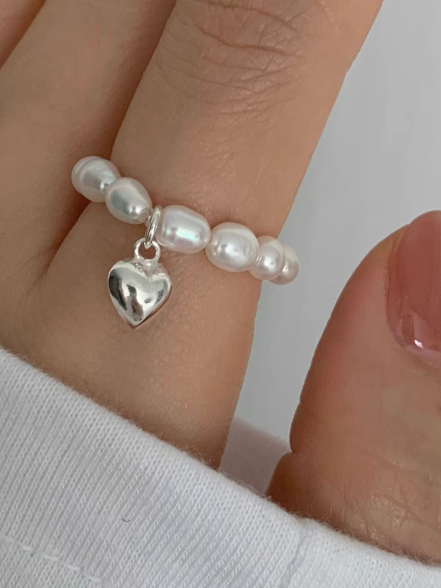 Heart pearl ring