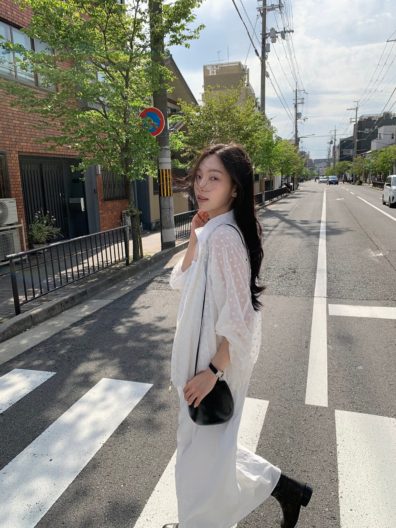 Flow pintuck lace long onepiece