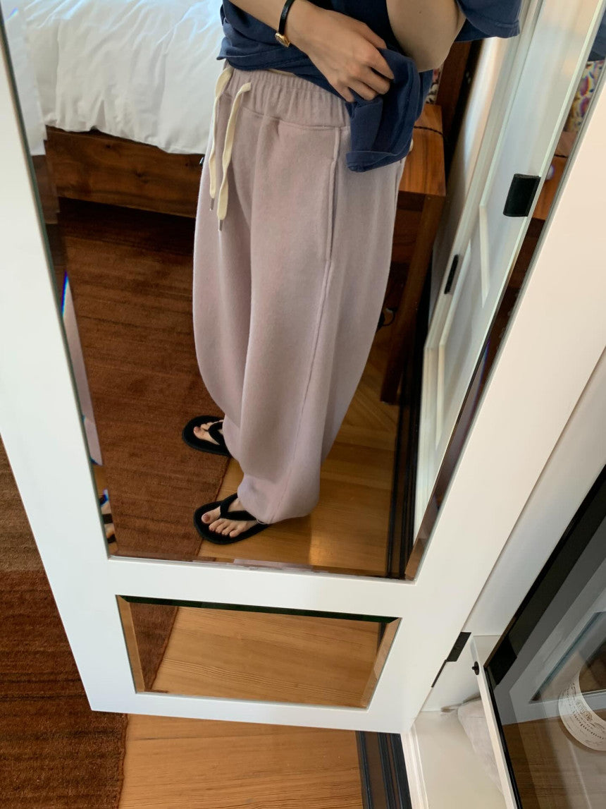 warm sweatpants-3col