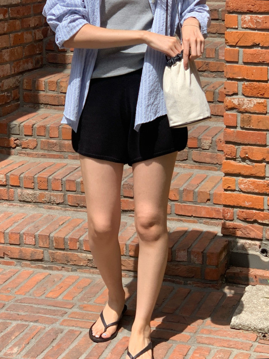 Want bamboo knit half pants-2col
