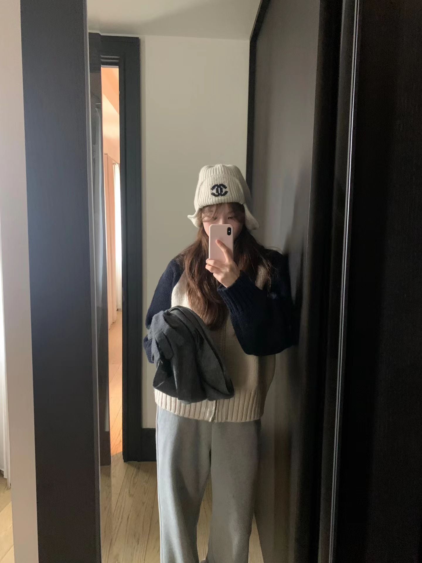 Ounce peanut raglan zip-up-2col