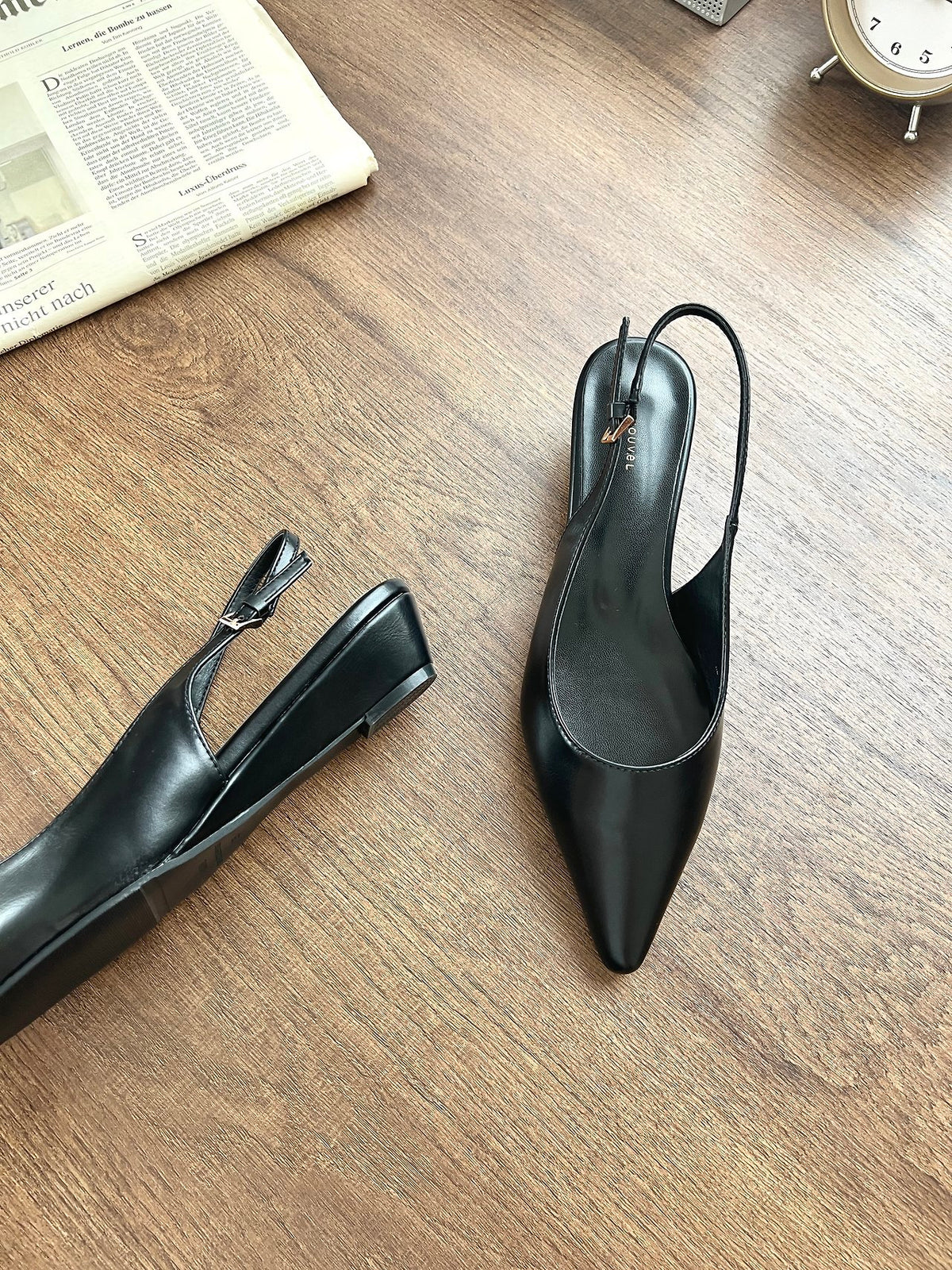 Wedge sling back with pointed toe