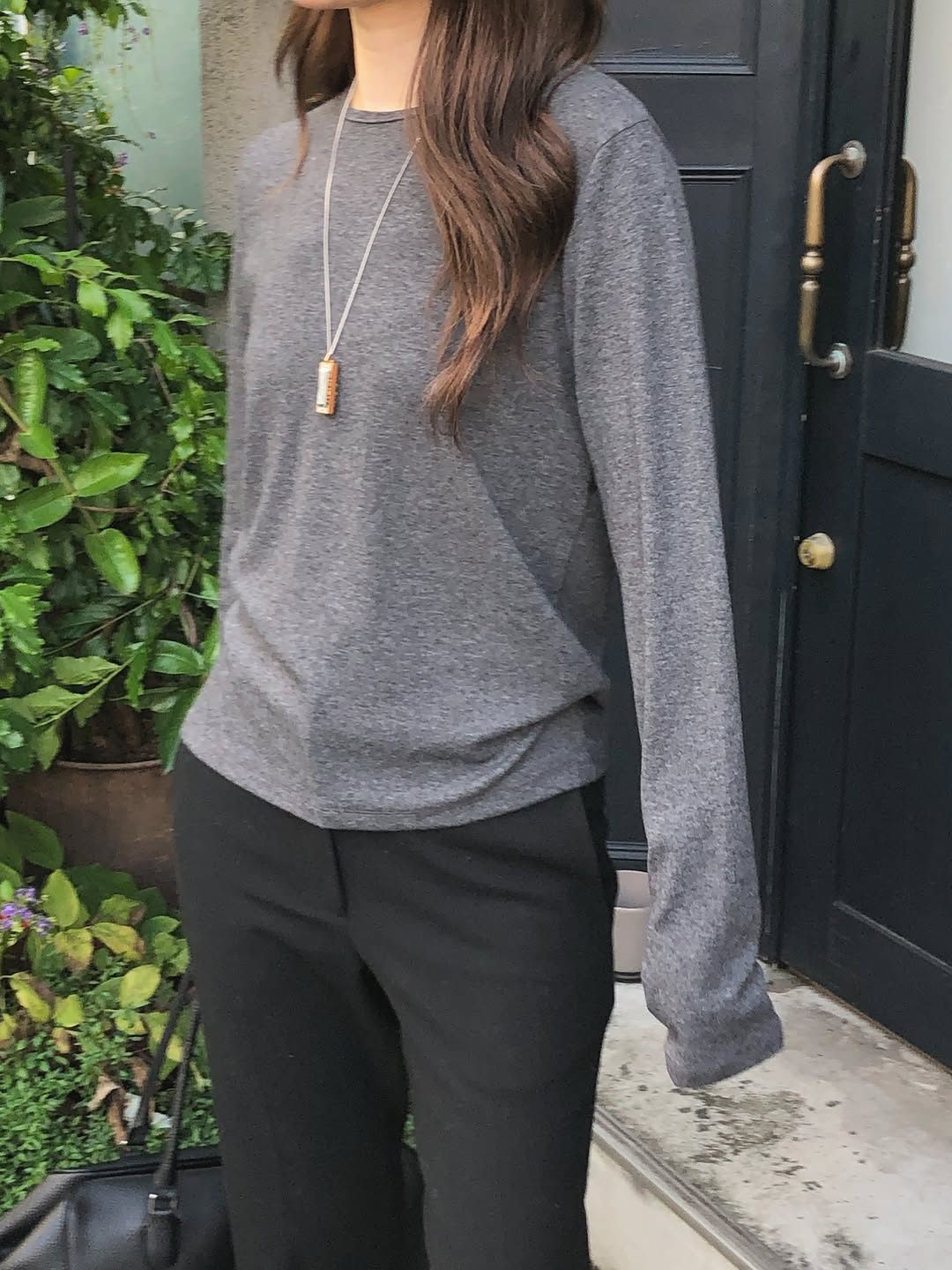 louise soft round-neck t-shirt-4col
