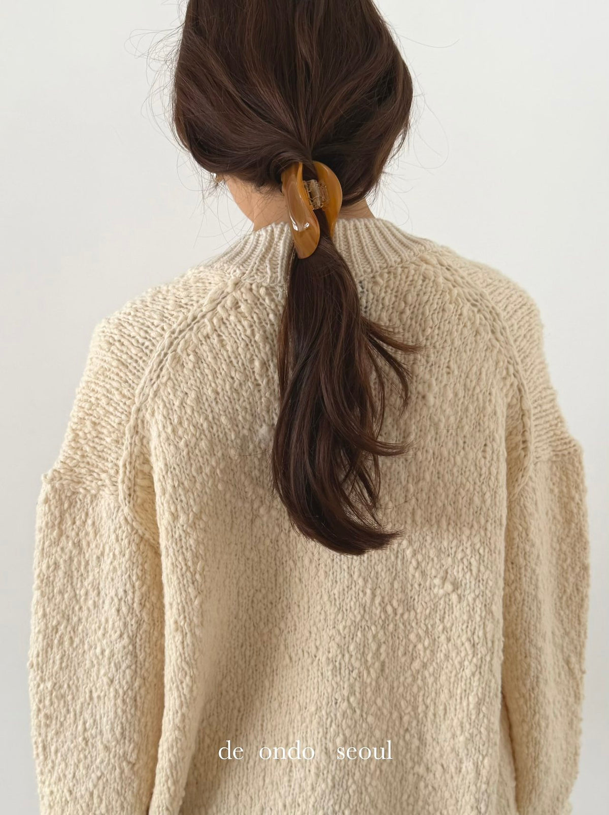 deondo wool slub flat v-neck cd-3col