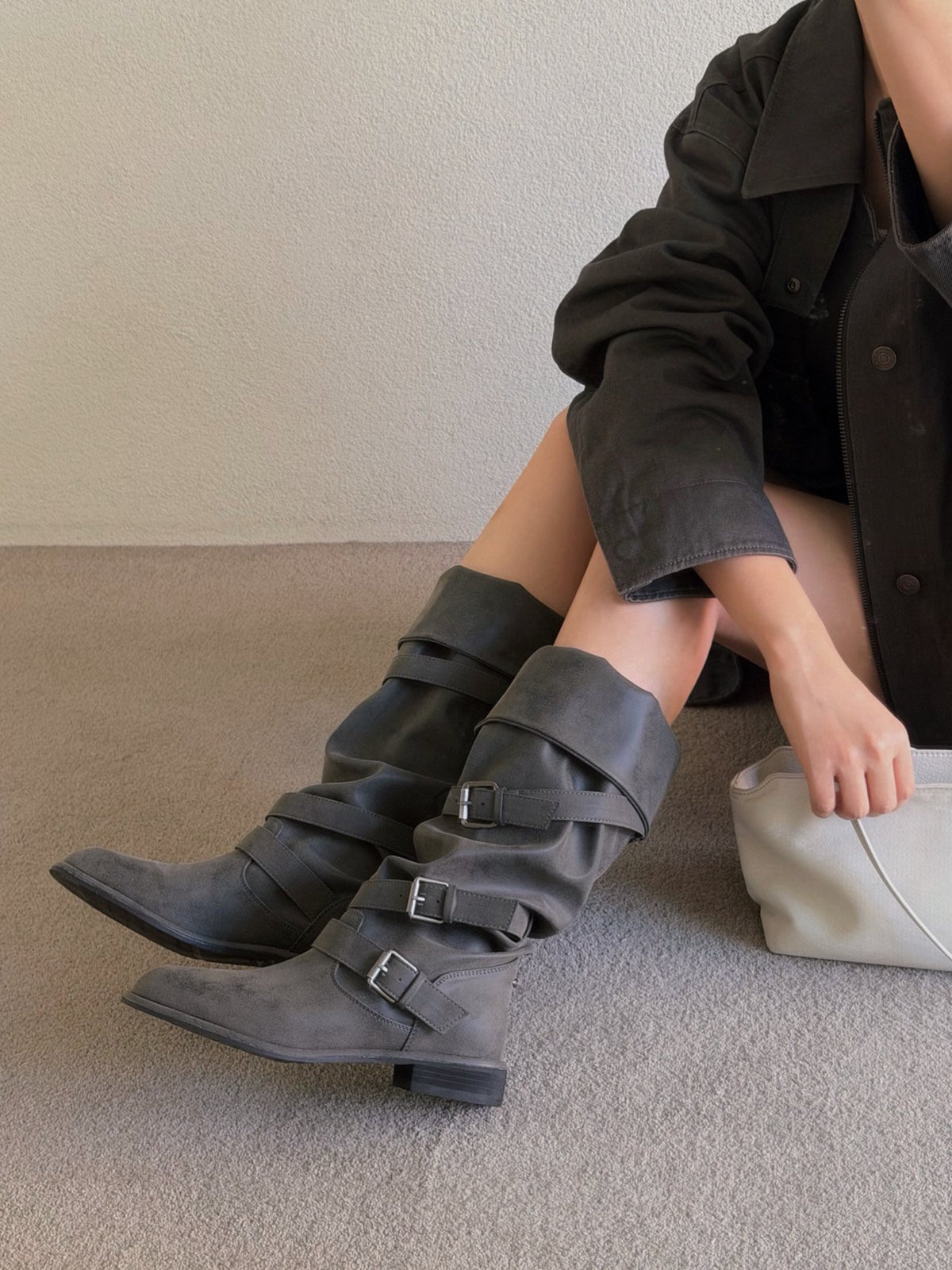 belted slouch boots-2col