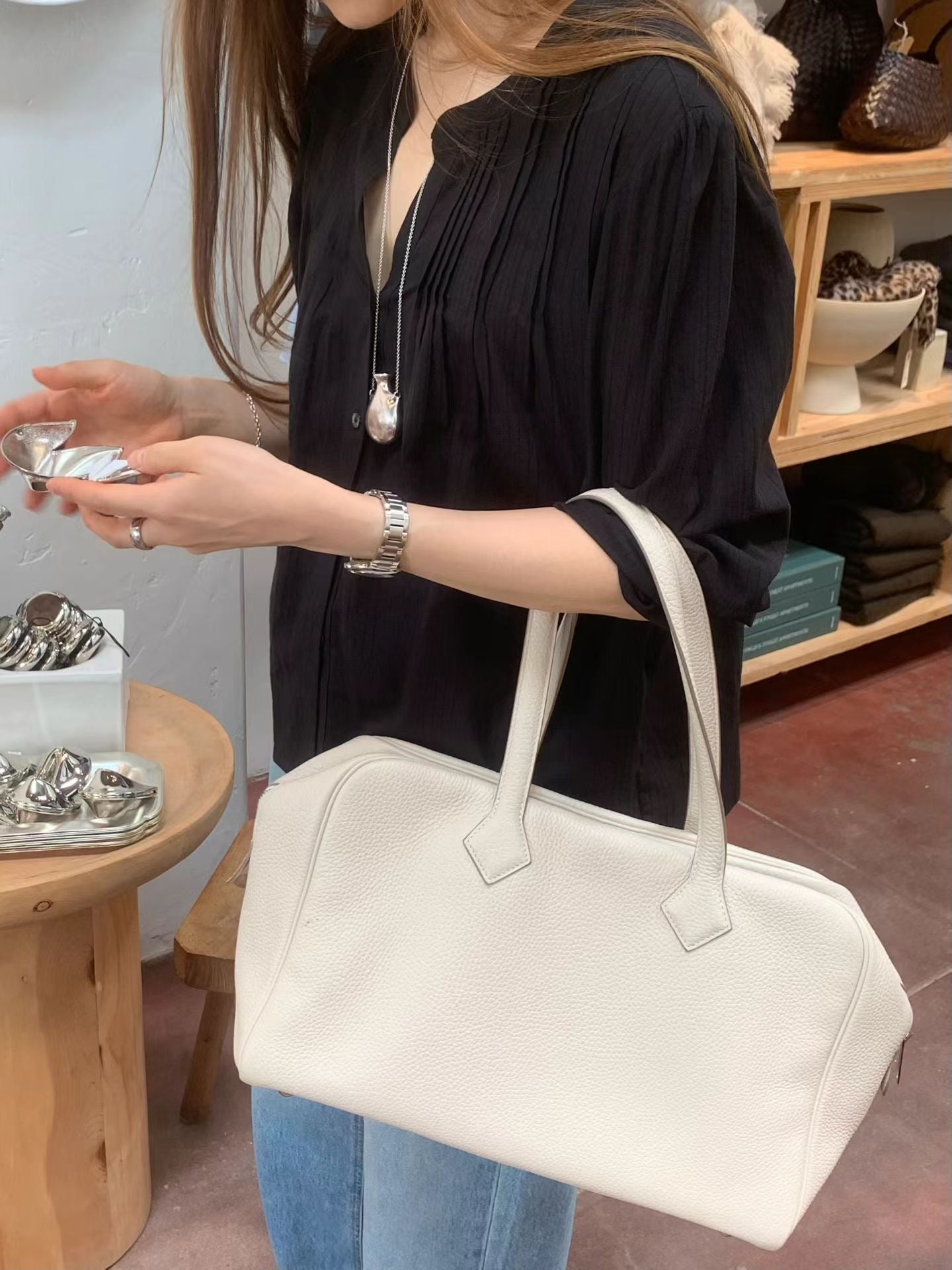 Ounce blanc pintuck blouse-2col