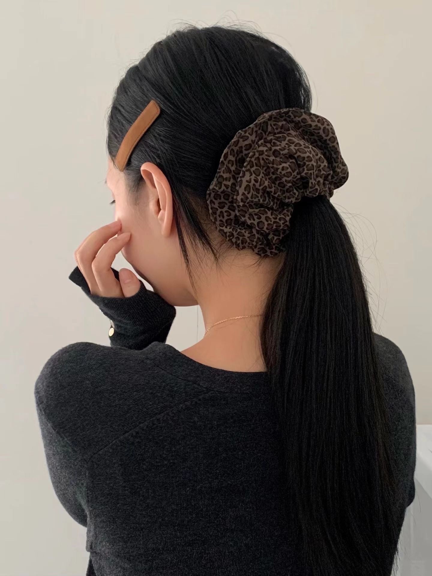 Suede hairpin-3col