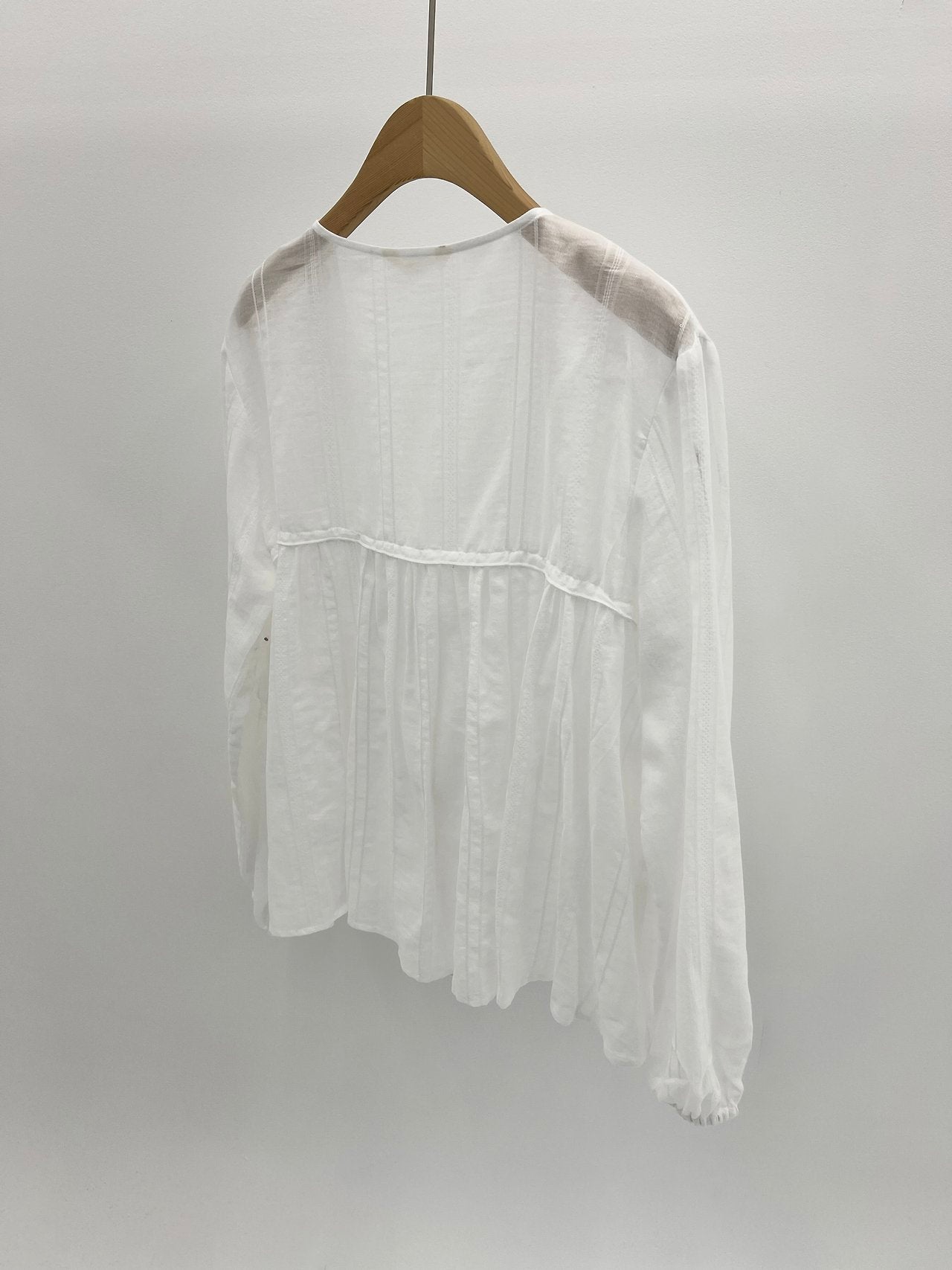 Arel V-neck string blouse