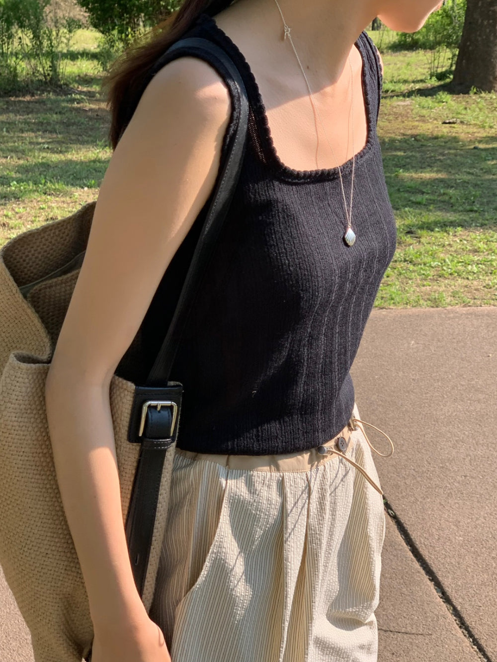 leav sleeveless-2col
