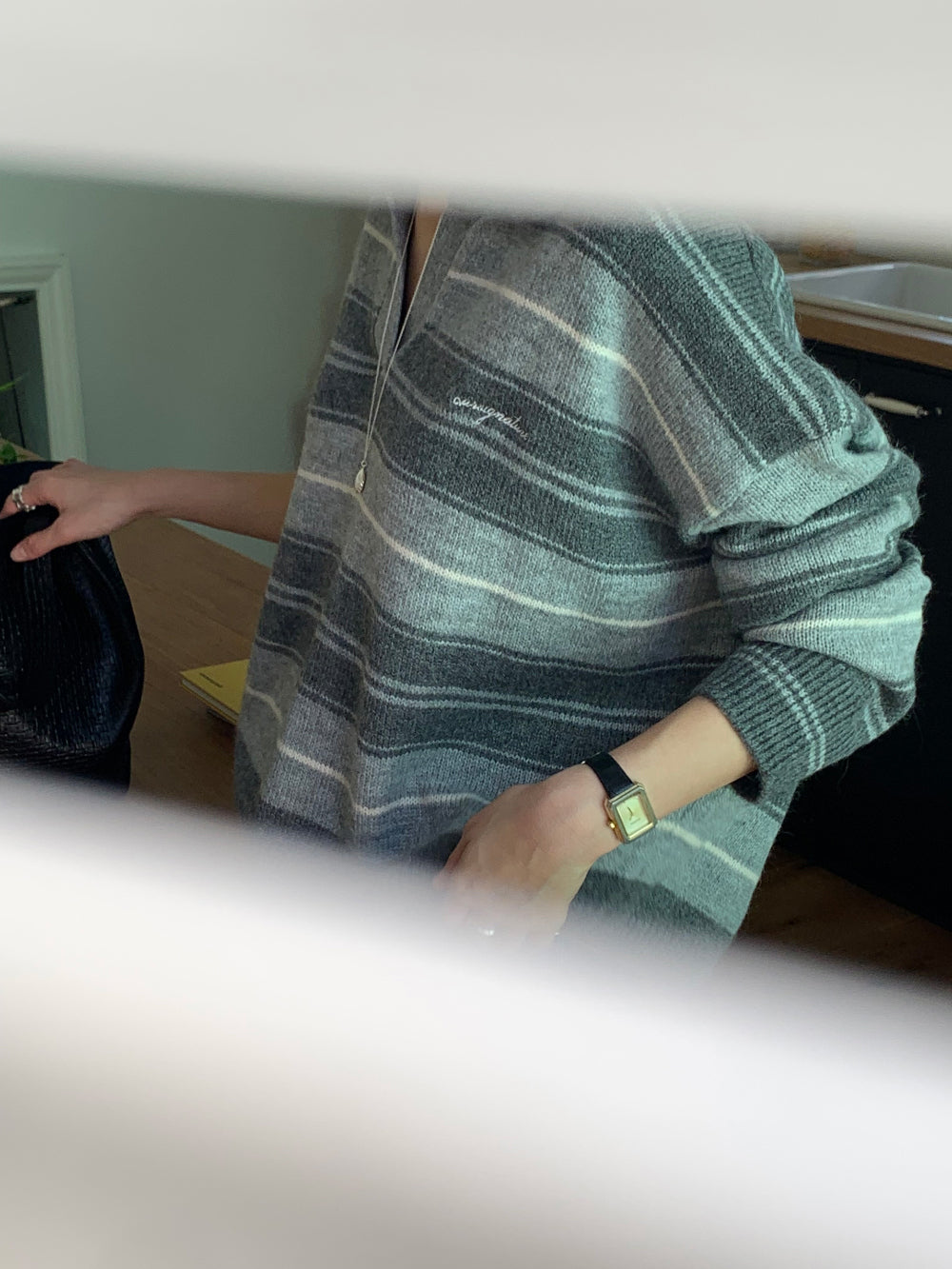 Swan s.t collar knit-2col