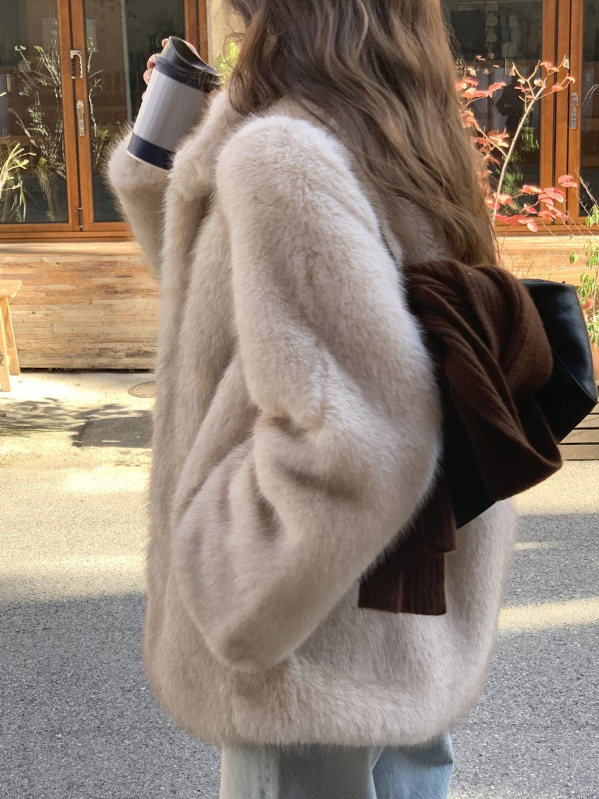Birkin high neck linkning soft fur jacket