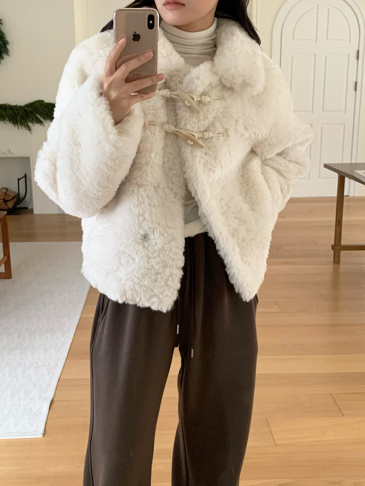 dear fur jacket-2col