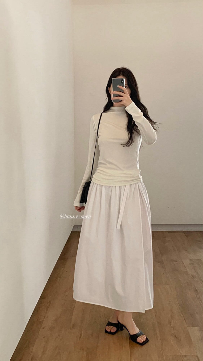 haus vanilla half neck T-3col