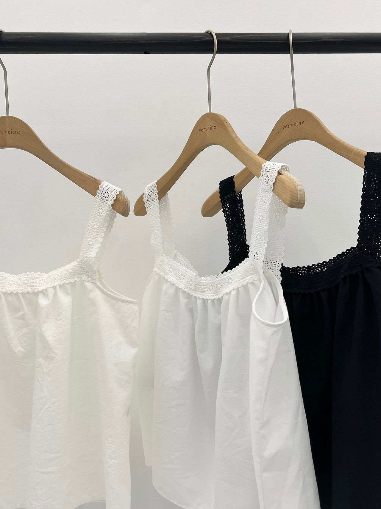 Lumi square neck lace sleeveless-3col