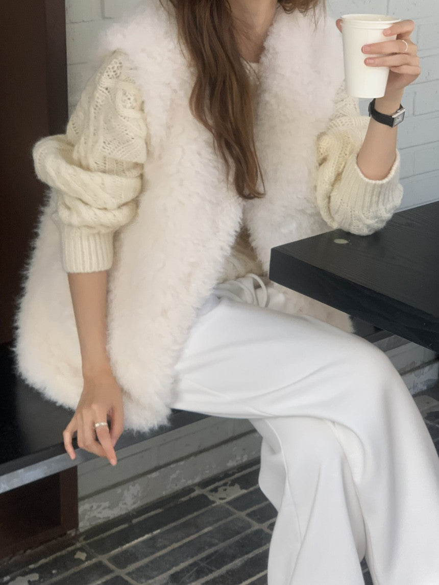 Kelly shearling vest