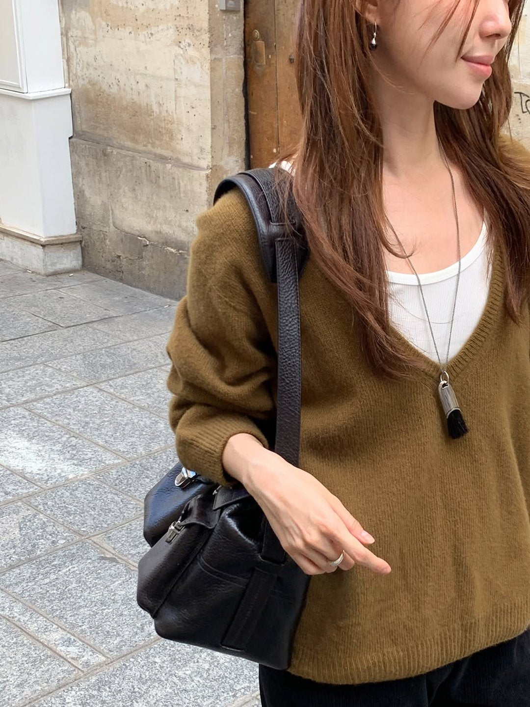 Celine cashmere wholegarment deep V-neck knit-3col