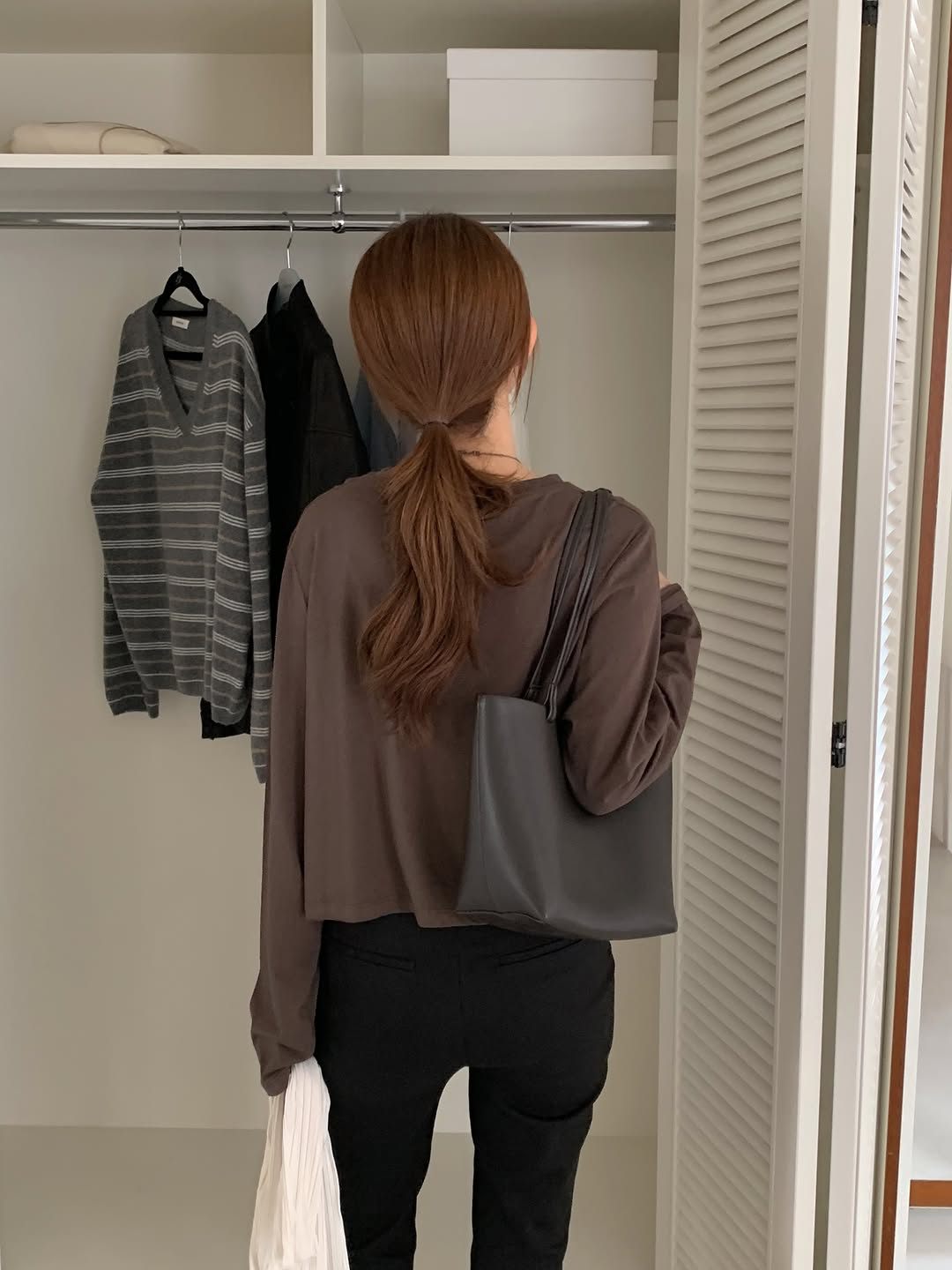 Adele soft modal crop T-3col